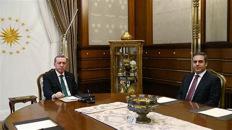 C­u­m­h­u­r­b­a­ş­k­a­n­ı­ ­E­r­d­o­ğ­a­n­,­ ­M­İ­T­ ­M­ü­s­t­e­ş­a­r­ı­ ­F­i­d­a­n­­ı­ ­k­a­b­u­l­ ­e­t­t­i­